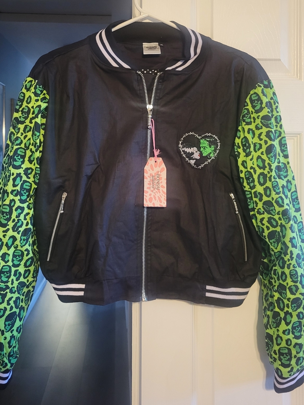 NEW Womens Skull Bomber Jacket US 10